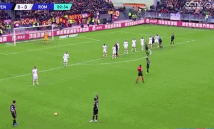 1636285784994044648.gif